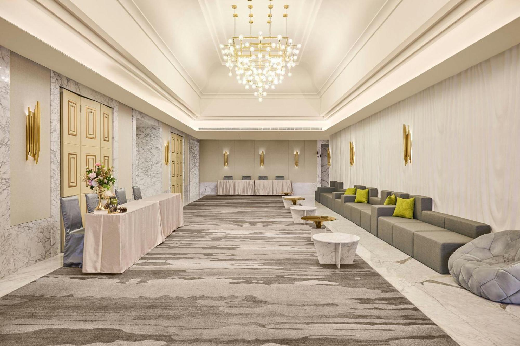 Le Méridien Taichung Exterior foto The Grand Ballroom Foyer